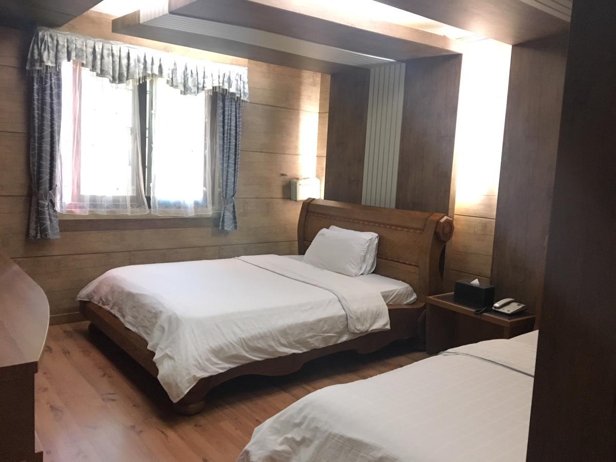 Nobless Hotel Gwangju Metropolitan City Bagian luar foto