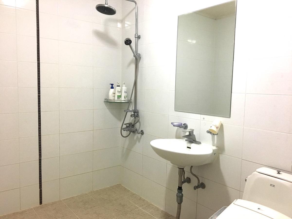 Nobless Hotel Gwangju Metropolitan City Bagian luar foto